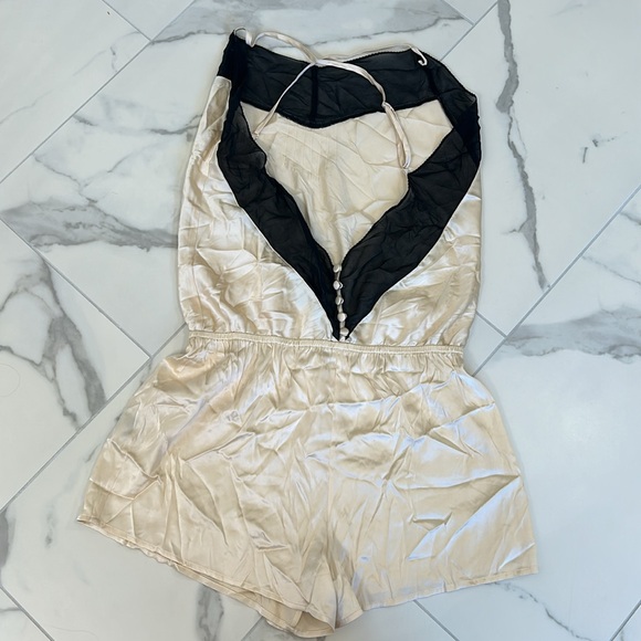 LA FEE VERTE Silk Romper Champagne - Picture 2 of 6